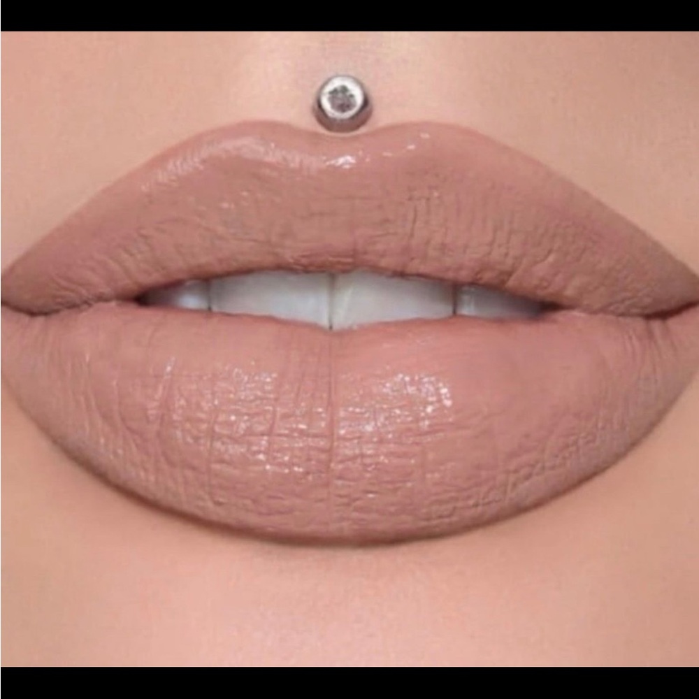 Jeffree Star Blow My Candles Supreme Gloss